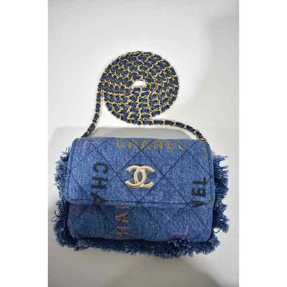 Chanel 22P Blue Denim Graffiti CC Logo Shoulder Crossbody Clutch Credit Card Bag - Picture 1 of 12